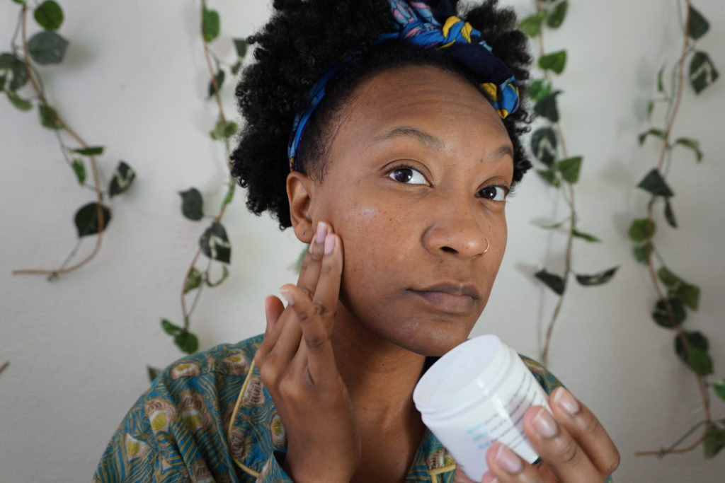 clay mask aftermath - applying moisturizer - beauty routine - truself organics